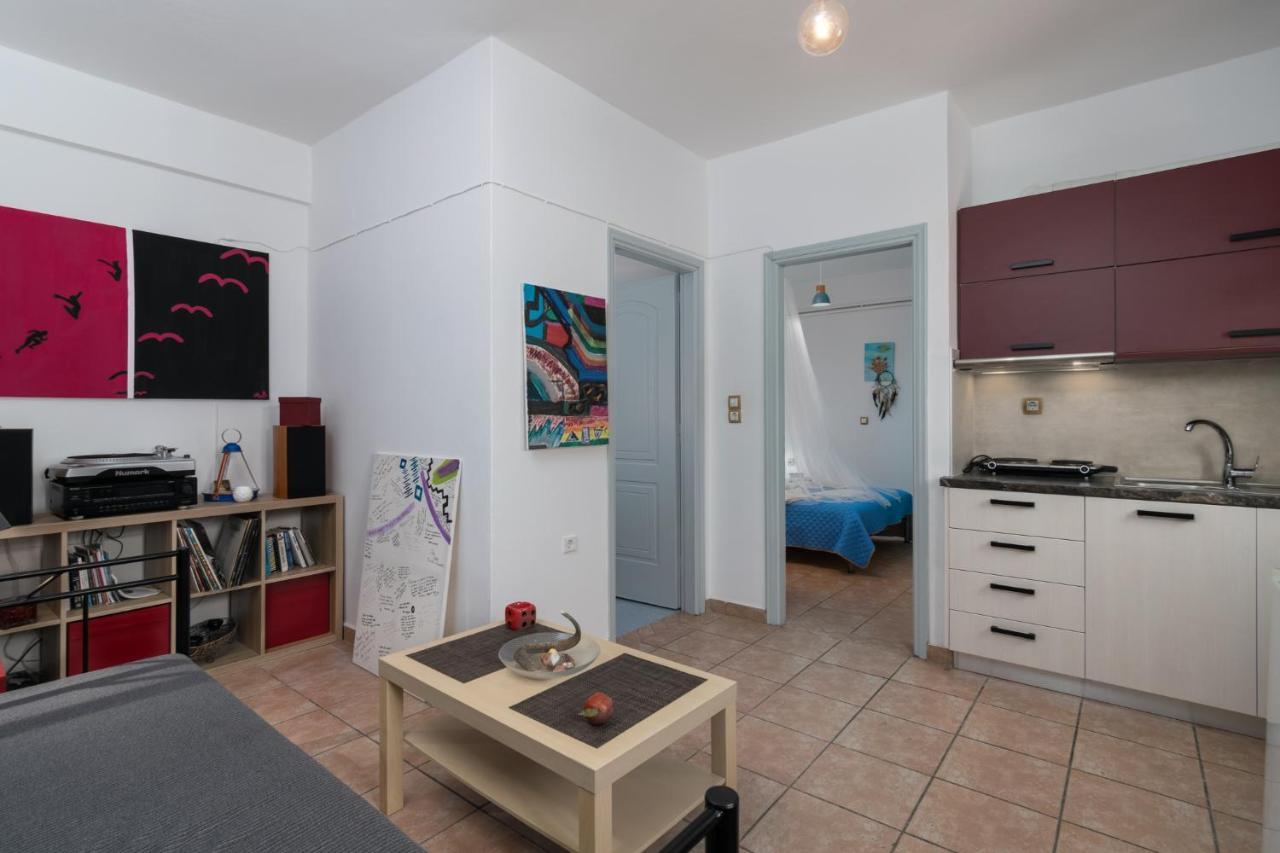 Comfy Homes I Apartment Adamantas (Milos)